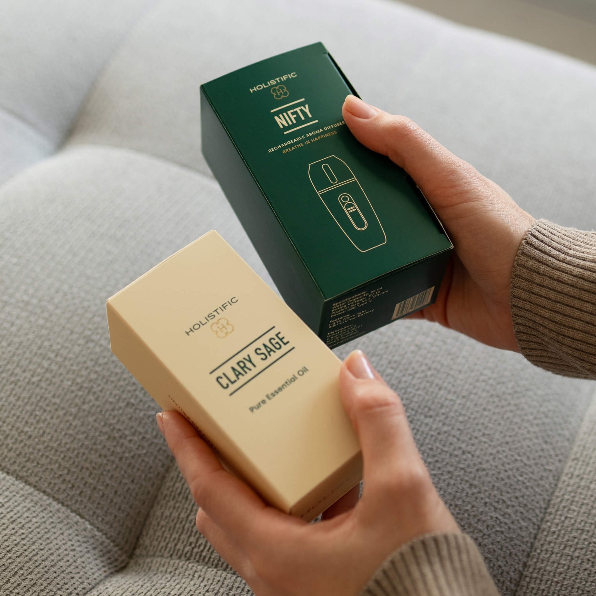 Nifty - aroma difuzér + Šalvěj muškátová 5 ml SUPER CENA - HOLISTIFIC